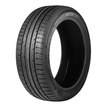 Delinte DS7 Sport 225/45 R17